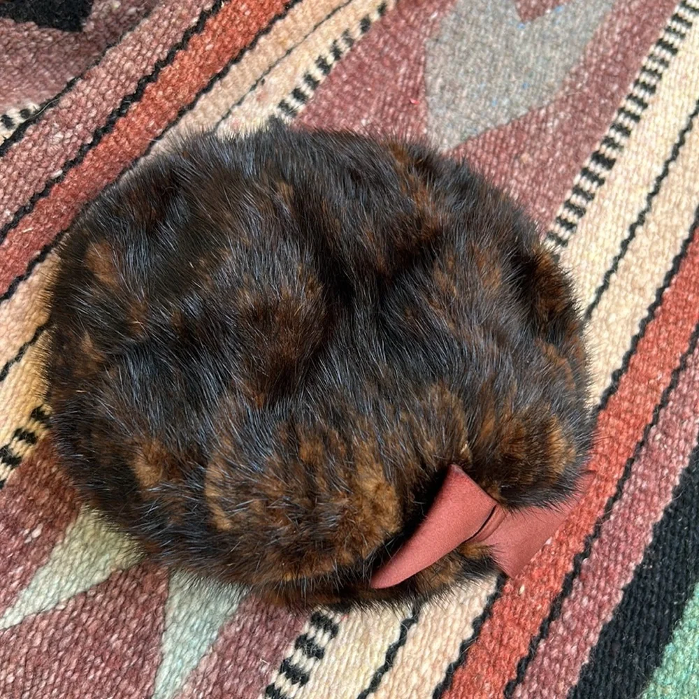 Vintage The May Company Cleveland Fur Calot Hat